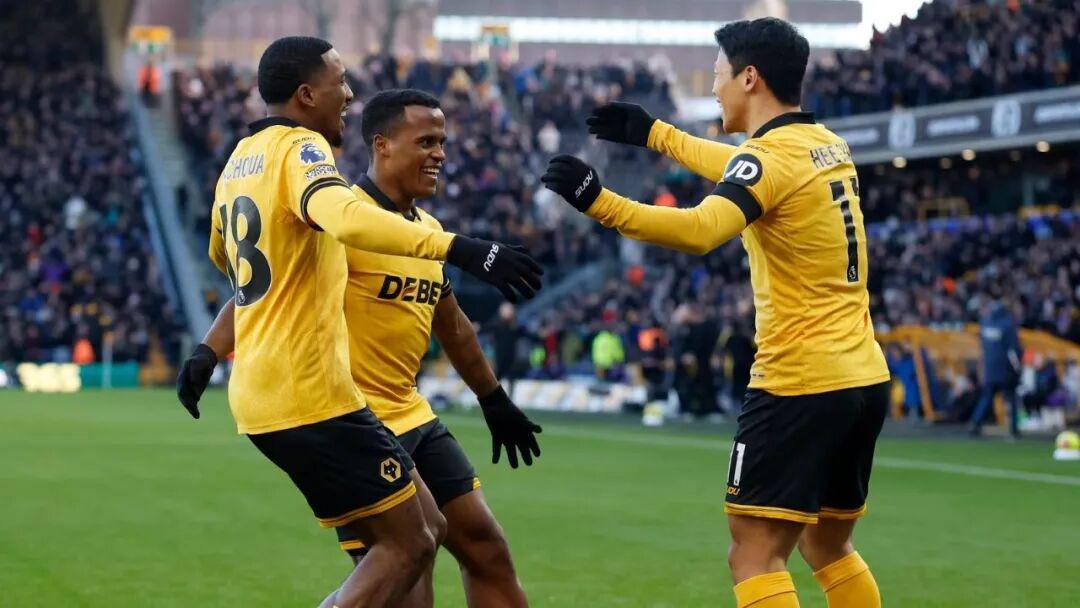 九游网站入口官网-狼队超市开张！冬窗卖人套现7500万 提前半年备战英冠