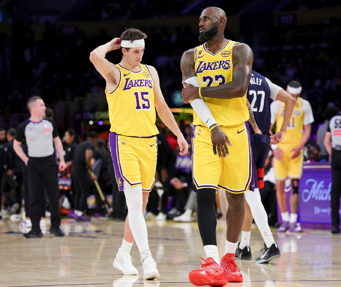 九游官方正版-1228胜场里程碑！41岁勒布朗21+12+10又刷五纪录 有球无球都顶尖|詹姆斯|奇才|湖人|安东尼-戴维斯|奥斯汀·里夫斯_新浪体育_新浪新闻